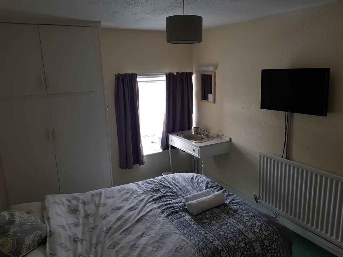 Bed and Breakfast The Queens Head Дарем Экстерьер фото